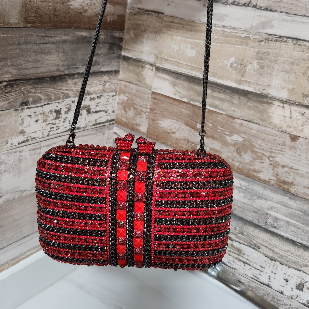Bella tiara bag
